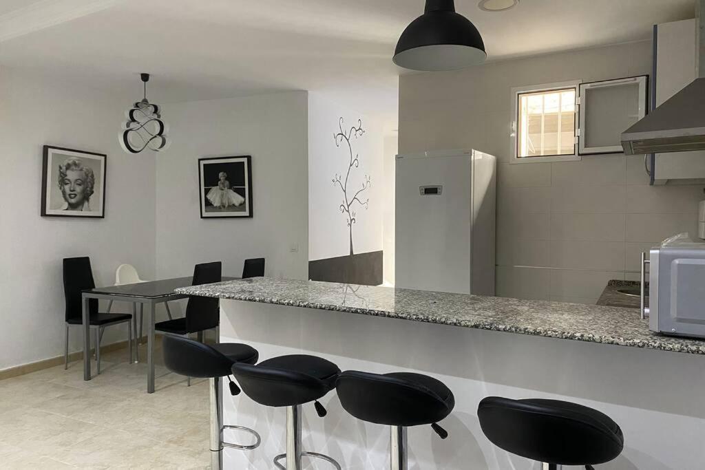 Apartamentos Manrique Jerez de la Frontera Eksteriør billede